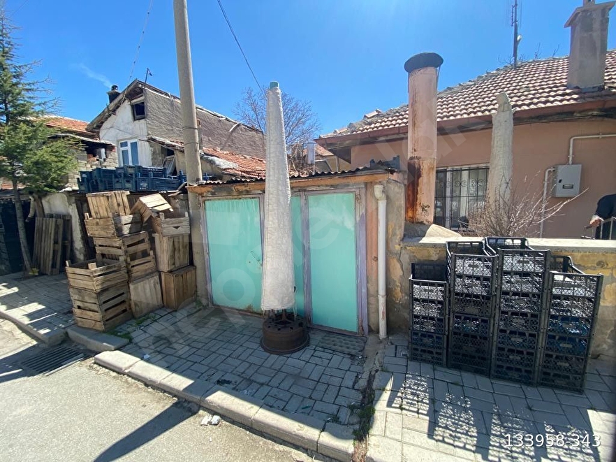 TUĞRA EMLAK’DAN SÜMERDE SATILIK MÜSTAKİL DAİRE