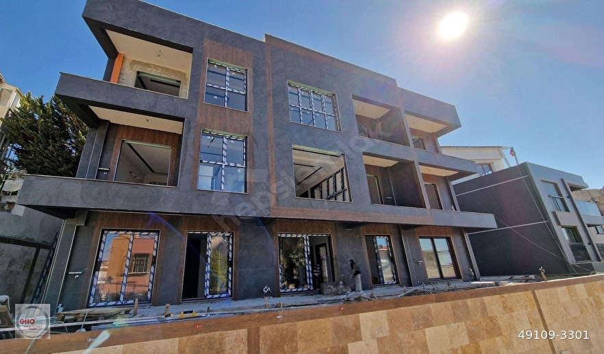 Marina Mevki Deniz Manzaralı Kapalı Otoparklı 2+1 Daire