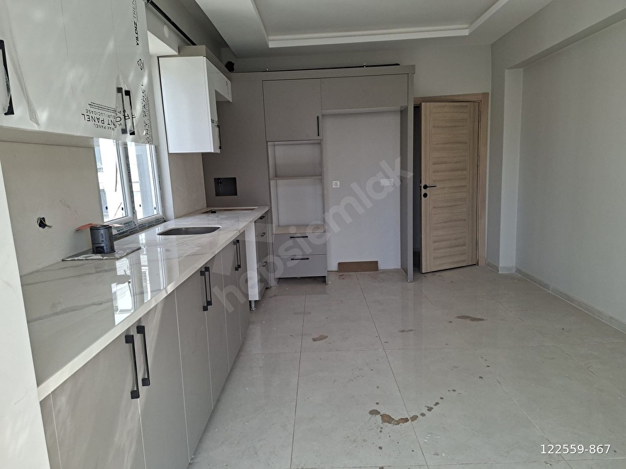 DOĞA KOLEJI CIVARI SIFIR 4+1 SATILIK DAIRE
