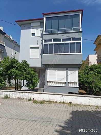 ALTINOLUK MERKEZDE 2+1 AYRI MUTFAK 3. KAT SATILIK DAİRE