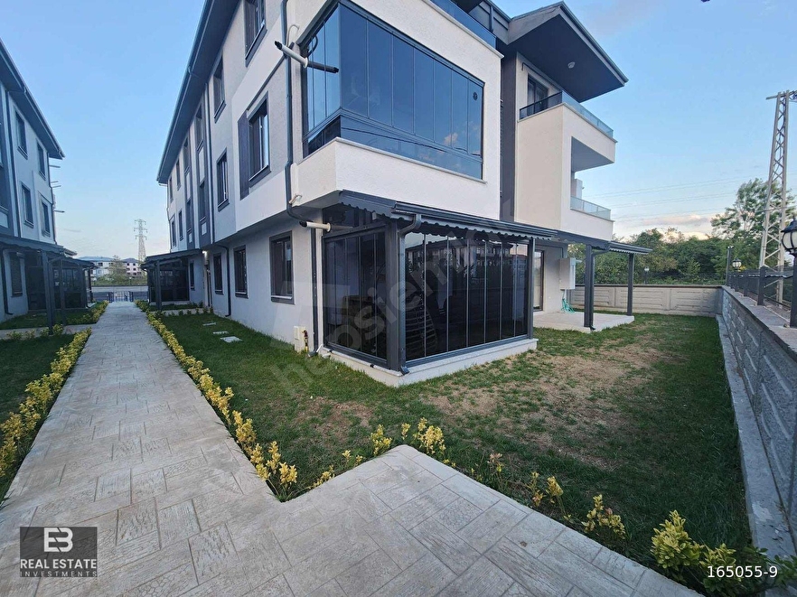 SAKARYA KARASU'DA 2+1 VERANDALI MÜSTAKİL BAHÇE SATILIK DAİRE