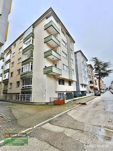 BOLU MERKEZ ARA KAT 3+1 SATILIK DAİRE