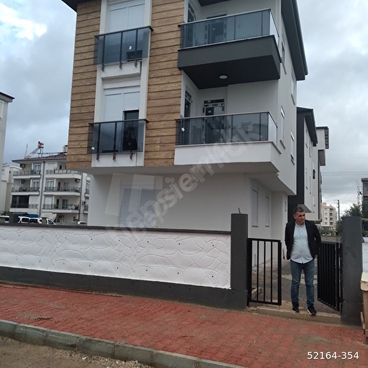 KEPEZ HABİBLERDE SATILIK 2+1 AYRI NUTFAK KANALBOYU CAD.YAKIN 2.650.000 TL  SIFIR ASANSÖRLÜ