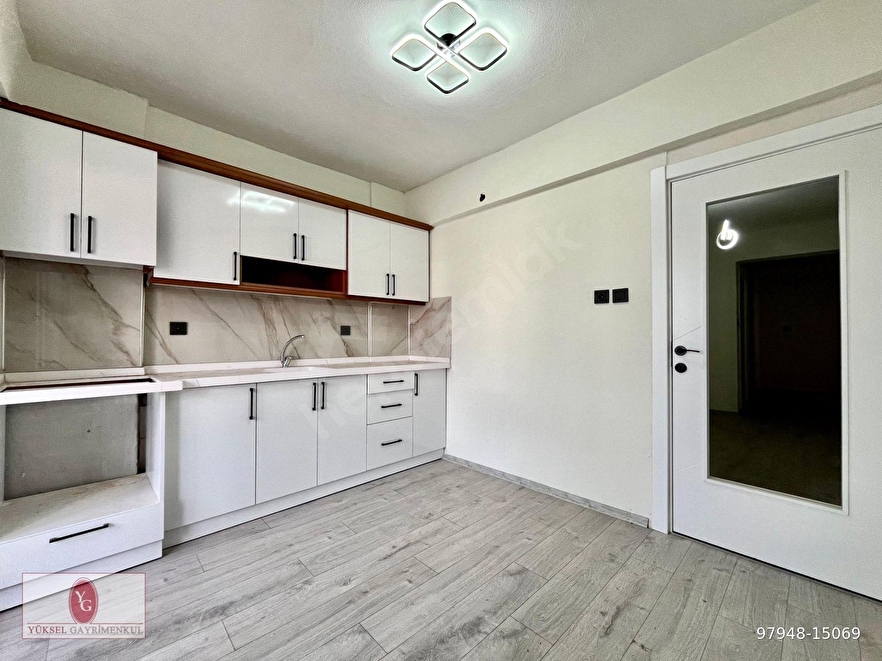 YÜKSELDEN ALTINKUMDA ARA KAT ÖN CEPHE SIFIR MASRAF 3+1 DAİRE