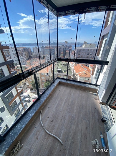 ZEKİ EMLAK’TAN CADDE ÜZERİNDE FUL MANZARALI SATILIK 2+1 DAİRE