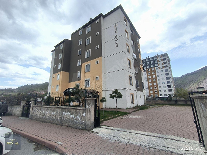 ESENTEPE MAH. MESKENLİ 3+1 ODALI SATILIK DAİRE
