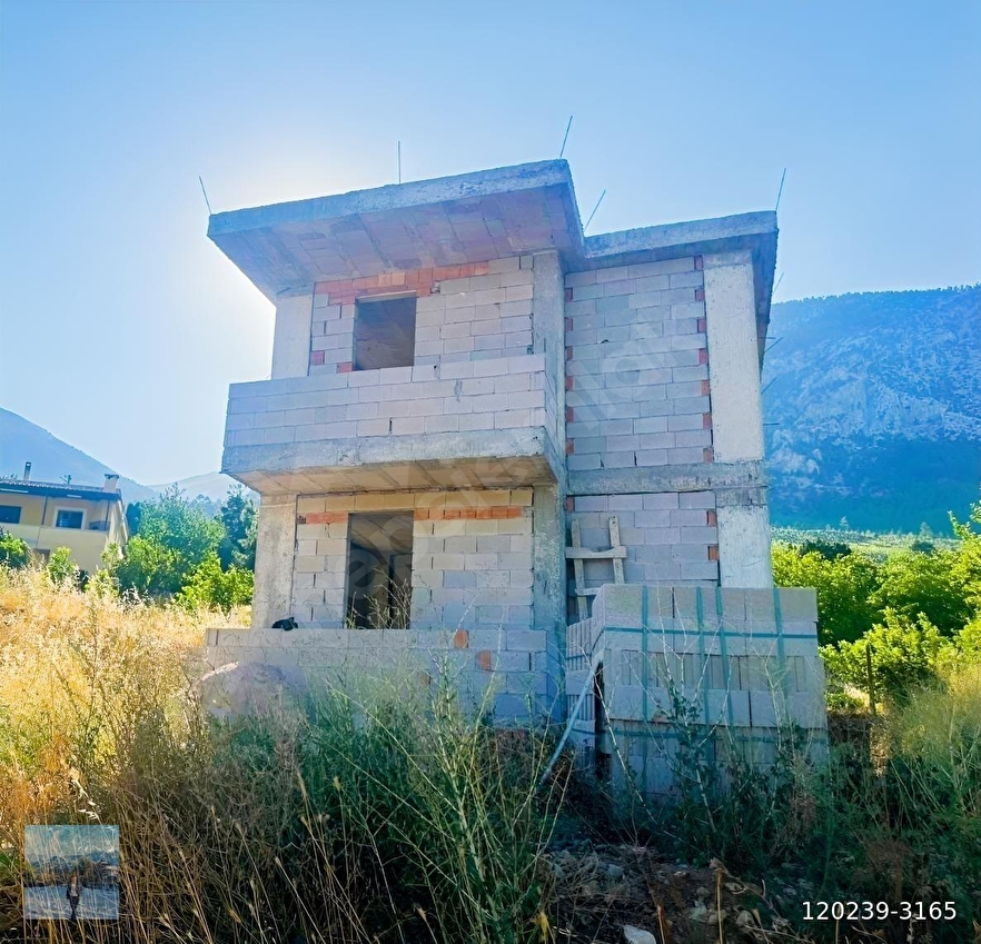 KAR EMLAKTAN YENİKONACIKTA 4+1 SATILIK KABA İNŞAAT VİLLA