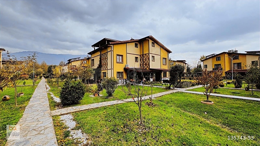 LOFT GROUP GM'DEN NEZİH KENT SİTESİNDE 4+1 SATILIK VİLLA