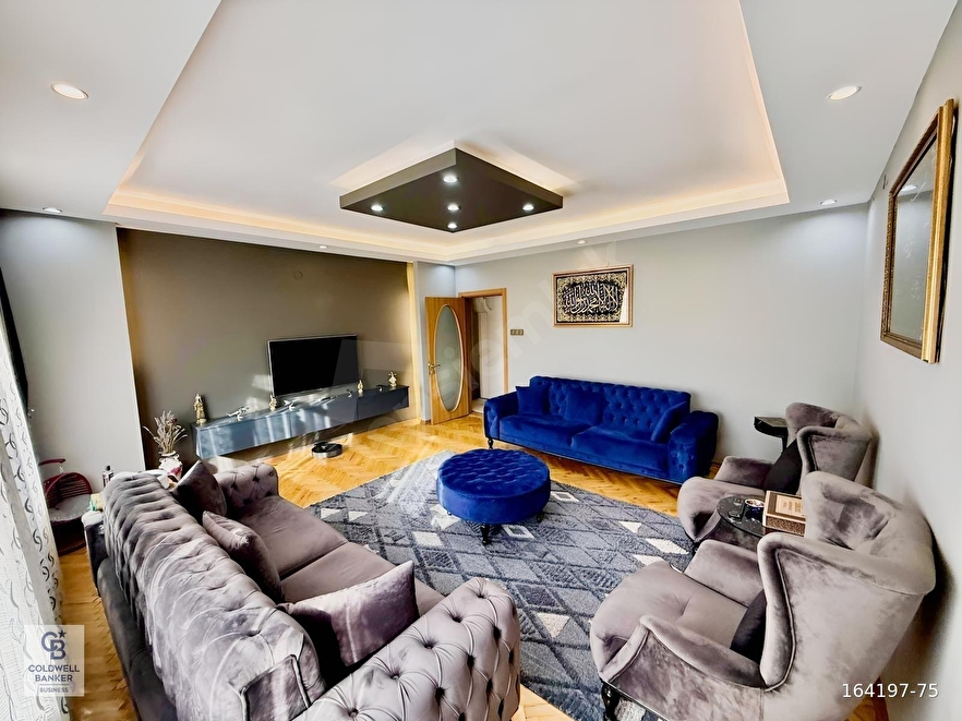 METRO YANI ÇAĞRI BİRLİK SİTESİNDE ÖN CEPHE MASRAFSIZ 3+1 DAİRE