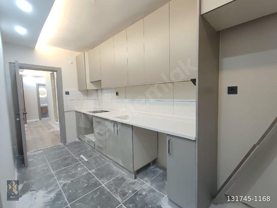 YENİ ÇETİNKAYA CİV. BULVAR ÜZERİ BİNADA 3+1 FULL EXTRALI HASARSIZ İSKANLI KOMİSYONSUZ CAZİP DAİRE