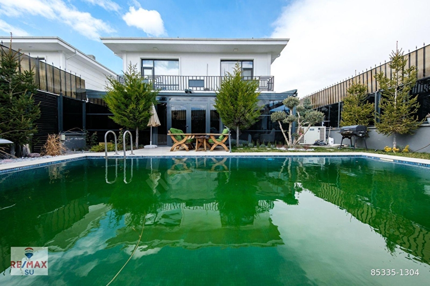BAĞLICA MAHALLESI’NDE LÜKS VE PRESTIJLI MÜSTAKIL VILLA