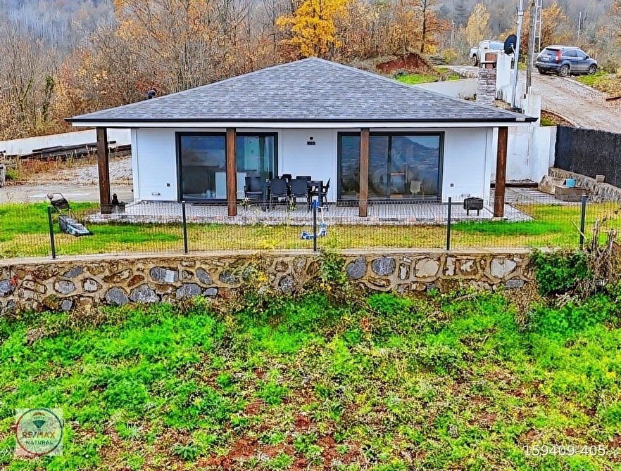 REMAX NATURAL'DEN DOĞA İLE İÇ İÇE DENİZ MANZARALI MÜSTAKİL EV