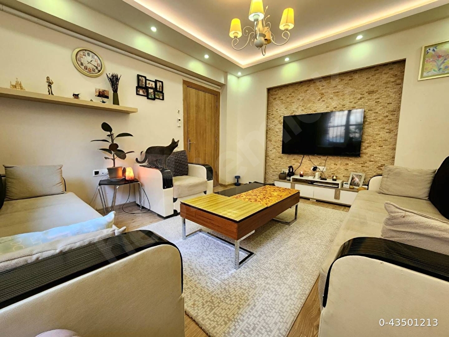 Yıkıkkemer Meydana Yakın Bahçeli 181 m2 Emsalsiz 2+1 Geniş Daire