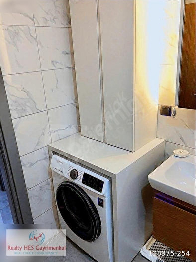 RENGİ ANTALYA ! ORMANA KOMŞU ! ÖZELLİKLİ SİTEDE SATILIK 3+1