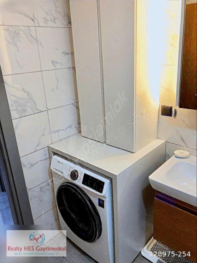 RENGİ ANTALYA ! ORMANA KOMŞU ! ÖZELLİKLİ SİTEDE SATILIK 3+1