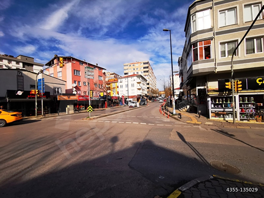 ALTINŞEHİR METRO YAKIN İSKANLI ÇİFT WC 125m2 ARA KAT SATILIK 3+1