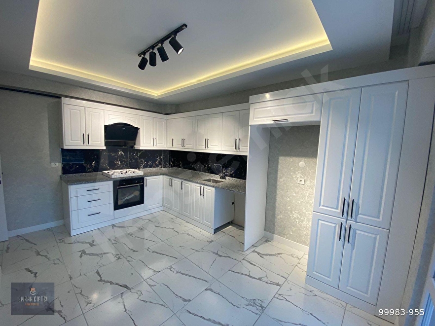 EMRAH ÇİFTCİ'DEN SELÇUKLU PARSANA MAH.ABDULHAMİT CAD.YANI SATILIK 3+1 LÜKS DAİRELER