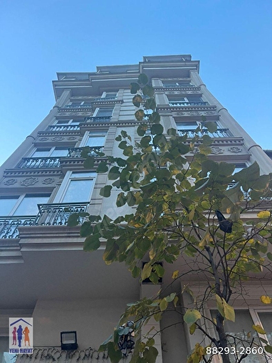 KAĞITHANE MERKEZDE CADDE CEPHELİ 1+1 SATILIK DAİRE