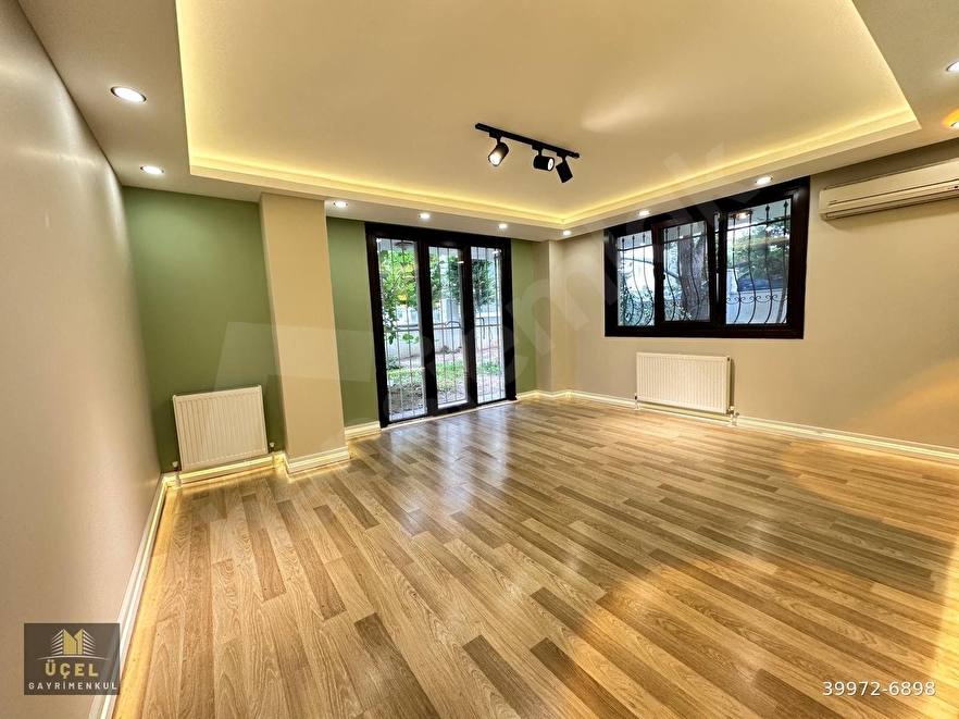 ÜÇEL BOSTANCIDAN İDEALTEPE SAHİLDE ÖZEL BAHÇELİ ÖN KÖŞE LÜX 2+1!