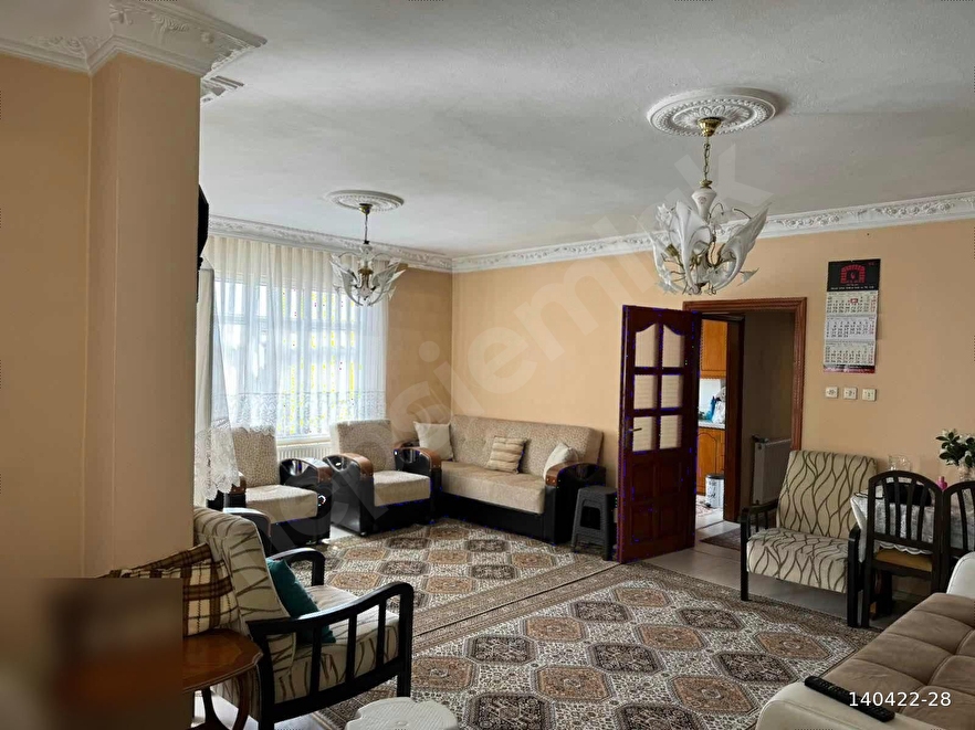 Pendik Güzelyalı'da 2+1 Satılık Daire