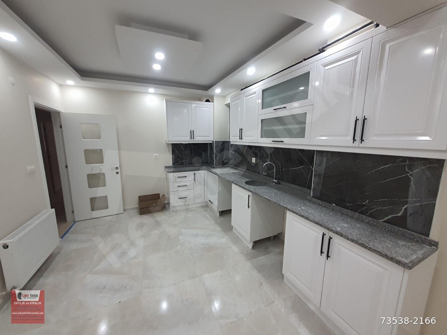 Eskişehir Kırmızıtoprak mah. Satılık 3+1 150M2 Ara Kat  Sıfır Daire