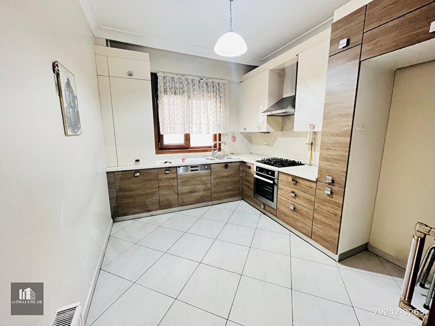 LF İMAJ CADDEBOSTAN SAHİLDE CKM SOKAĞINDA 105M NET YENİ BİNA 3+1