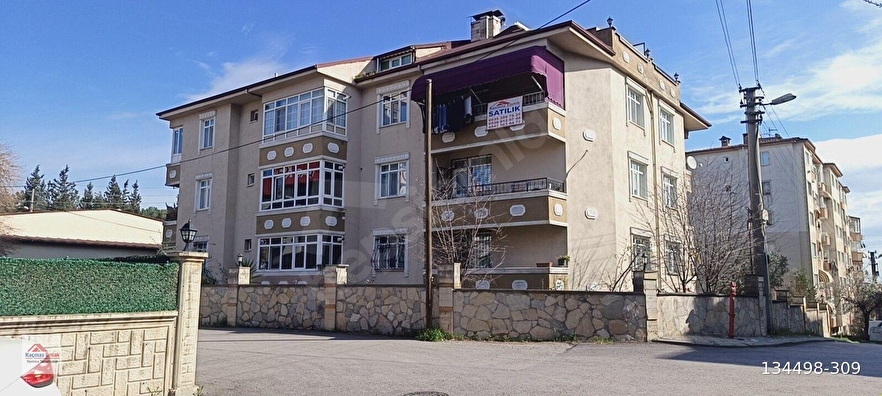 KAÇMAZ EMLAKTAN DERİNCE 60 EVLERDE SATILIK 4+1 DUBLEKS