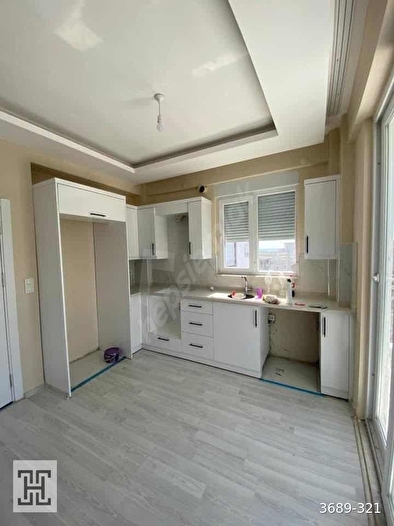 ERTUĞRUL'DAN DENİZE YÜRÜME MESAFELİ 2+1 OTURUMA HAZIR DAİRE
