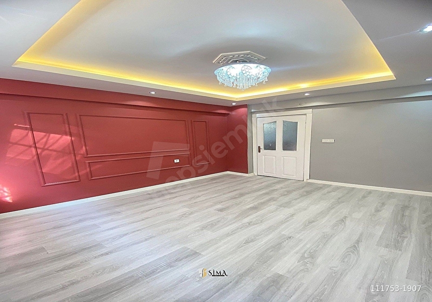 SİMA YAPI'DAN CAM SEVİYESİ YÜKSEK ANA CADDEYE YAKIN 2+1 SATILIK DAİRE!