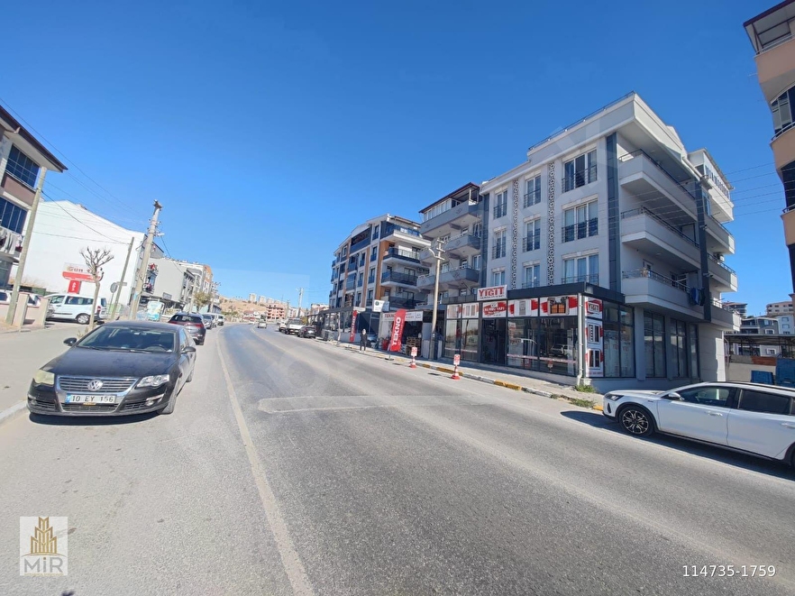MİR'den BALIKESİR 1.SAKARYA MAH.DE SATILIK 2+1 ARA KAT DAİRE
