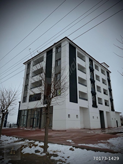 TOROS MAHALLESİNDE CADDE ÜZERİ SATILIK 1+1 SIFIR DAİRE