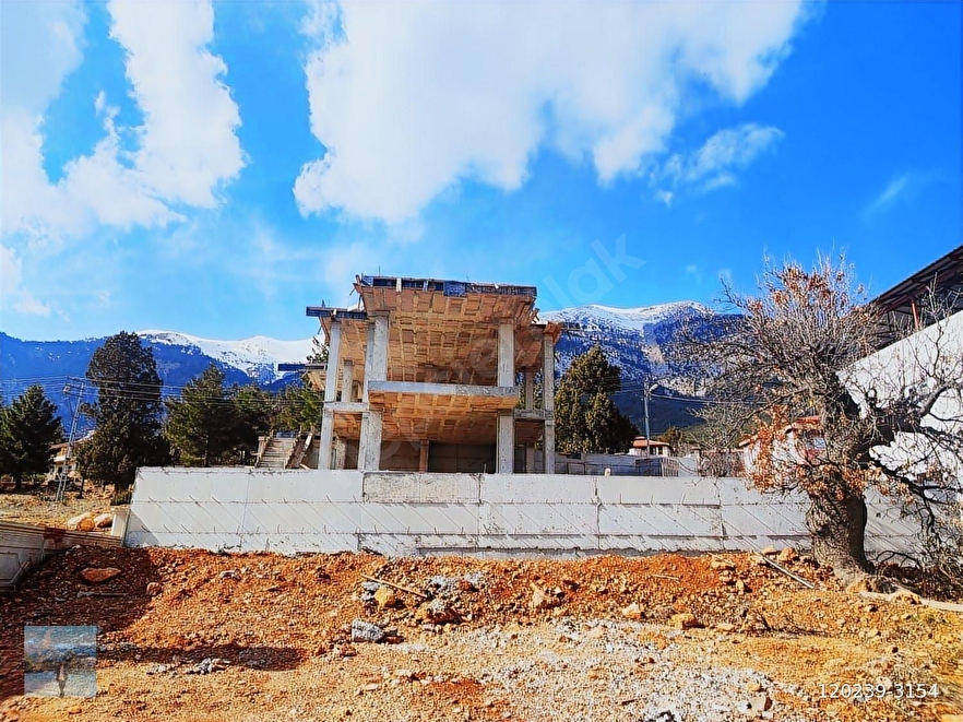 KAR EMLAK TAN YENİ KONACIK EFES SİTESİ ALTINDA 3+2 KABA VİLLA