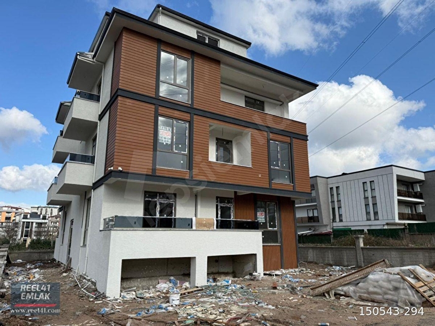 SATILIK 2+1 ZEMİN KAT