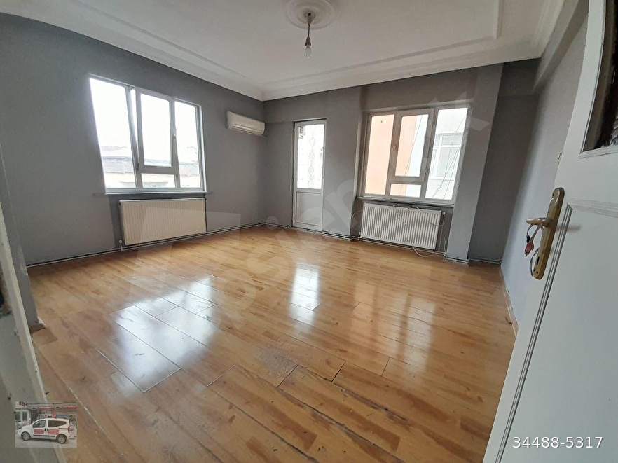 HARMANTEPEDE  BALKONLU SATILIK ARAKAT DAİRE