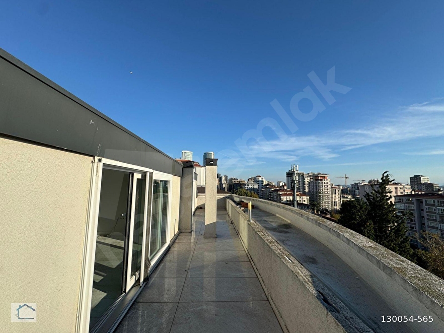 Feneryolunda Bağdta Çok Yakın 2015 Yapım Kısmi Deniz Manzaralı Treaslı 4+2 Çatı Dubleks