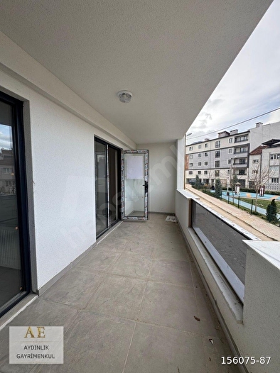 AYDINLIK EMLAKTAN İNEGÖL YENİCEKÖY MAHALLESİNDE SATILIK 145 METRE KARE 3+1 DAİRE