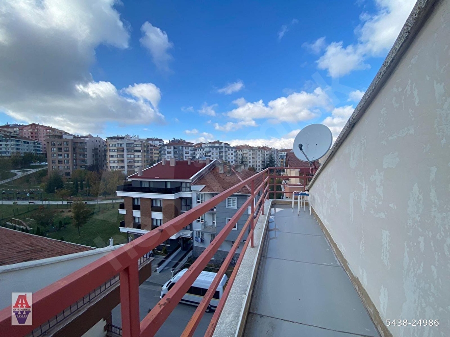 ARSLAN  DAN  6+1  İKİ  BANYOLU   KOMBİLİ  ÖVEÇLER  VADİ  YANI  250 M2  DUBLEKS   150 M2  DEPOSU  VAR