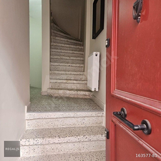 Rumelihisarı'nda Satılık 4+1 Müstakil Ev & Ofis