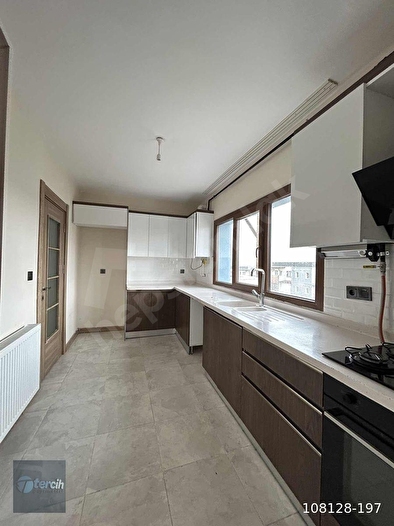 BURUK TOKİLERDE ANA YOL ÜZERİ KÖŞE BAŞI BORÇSUZ TERASLI 3+1+Ç.B