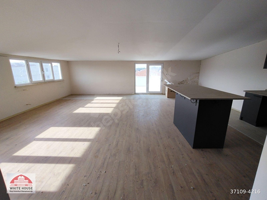 SARAYKÖY MAH. 5+1 TRİPLEKS 250 m²| 3E BÖLÜNEBİLİR | YÜKSEK KİRA
