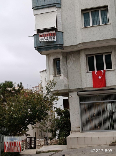 GAYRETTEPEDE SATILIK DAİRE GÜZELMİ GÜZEL 3+1 CADDEYE ÇOK YAKIN