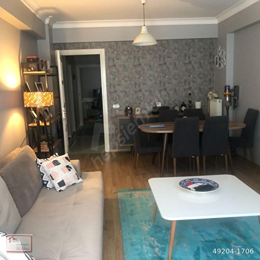 Karşıyaka Yalı Mahallesinde Satılık 2+1 Lüx Daire