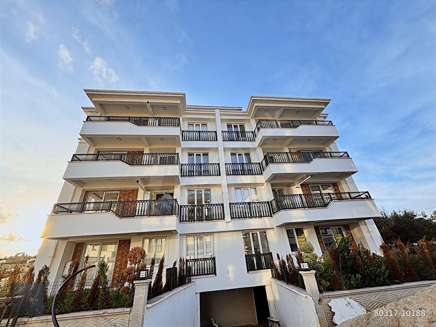 KERİM'DEN AYVACIK'DA 2+1 GENİŞ LÜX SATILIK DAİRE