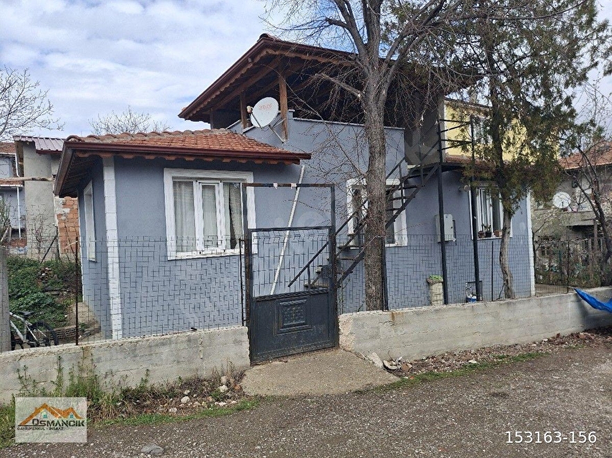 OSMANCIKTA HASTANENİN YANINDA TERASLI 280 M2 BAHÇE İÇERİSİNDE MÜSTAKİLEV