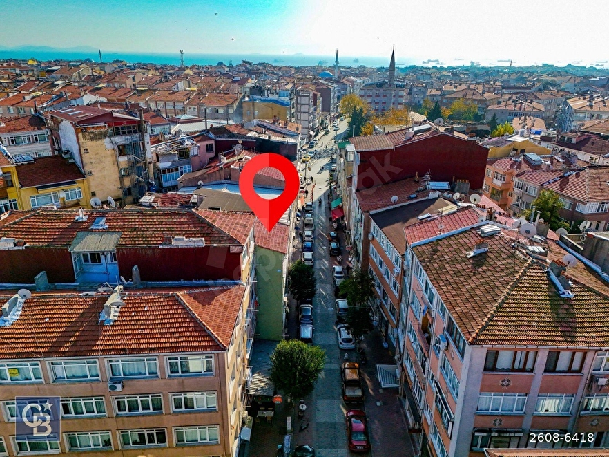 Fatih Şehreminide Satılık 2 Bina, Merkezi konum, yatırım fırsatı