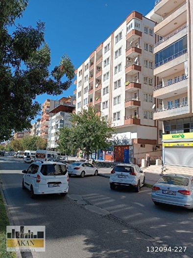 AKAN EMLAK Batman merkez kültür mahallesi satılık 3+1 daire fiyatı uygun yatırımlık geniş ferah kul