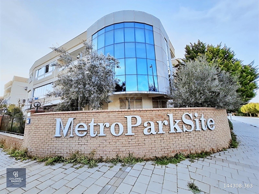 COLDWELL BANKER POYRAZ'DAN GAZİEMİR'DE SİTE İÇİ 3+1 DAİRE