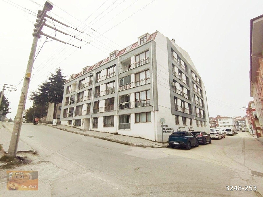 Yöre Emlak'tan Yunusemre Devlet Hastanesi ve Eczacılık Fakültesi Yakını 3+1 Yatırımlık Fırsat Daire
