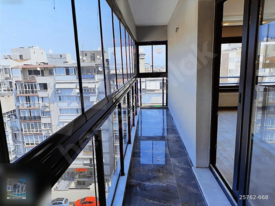 RAHATSIZ EDİLMEDEN YAŞAYACAĞINIZ DENİZ MANZARALI, O.PARKLI DAİRE