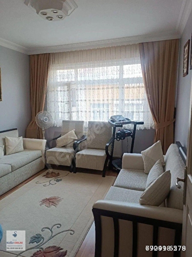 FATİH ÇAPA MERKEZİ YERDE 2.KAT KUĞU EMLAKTAN SATILIK DAİRE